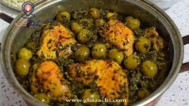 خورشت گوجه سبز؛ خورشت بهاری لذیذ برای عاشقان گوجه سبز + طرز تهیه